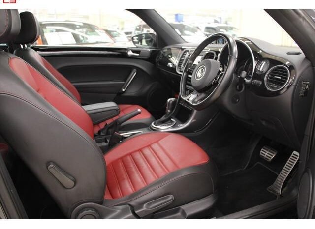 
								VOLKSWAGEN THE BEETLE FOR SALE IN KENYA full									