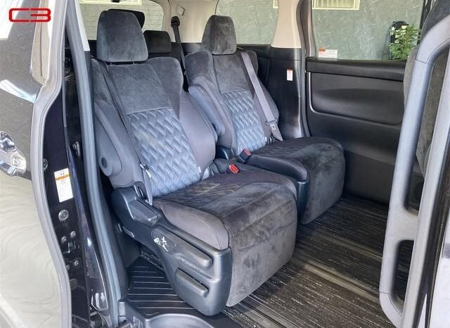 
								TOYOTA ALPHARD FOR SALE IN KENYA full									