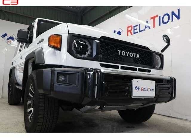 
								TOYOTA LAND CRUISER FOR SALE IN KENYA full									