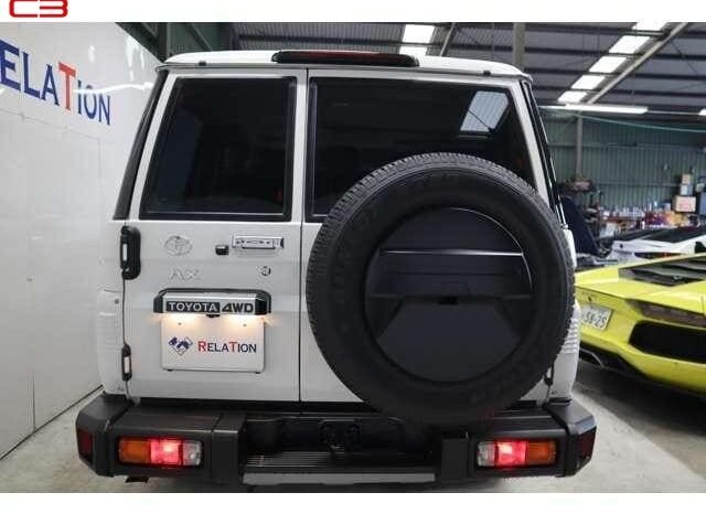 
								TOYOTA LAND CRUISER FOR SALE IN KENYA full									