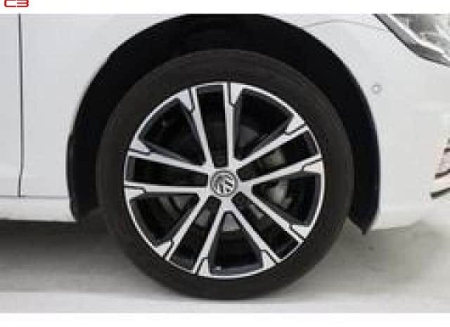
								VOLKSWAGEN GOLF VARIANT FOR SALE IN KENYA full									