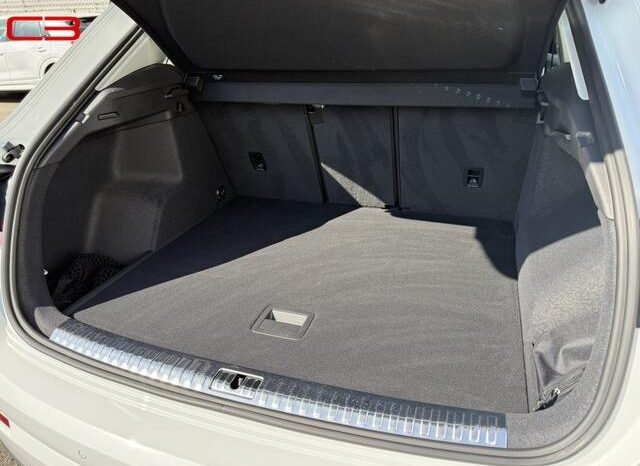 
								AUDI Q3 FOR SALE IN KENYA full									