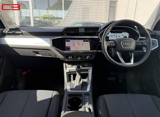 
								AUDI Q3 FOR SALE IN KENYA full									