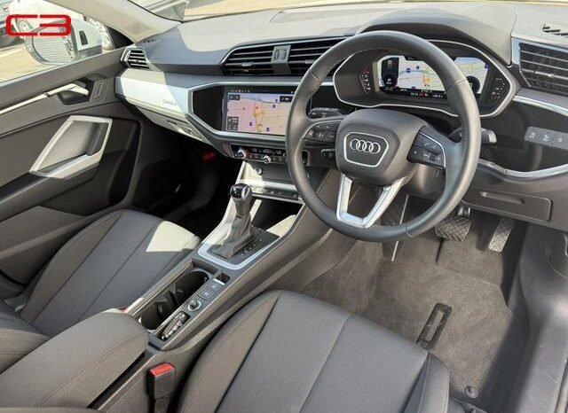 
								AUDI Q3 FOR SALE IN KENYA full									