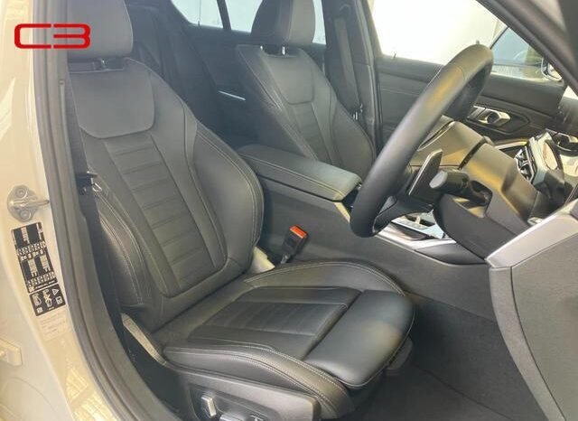 
								BMW 3 SERIES FOR SALE IN KENYA full									