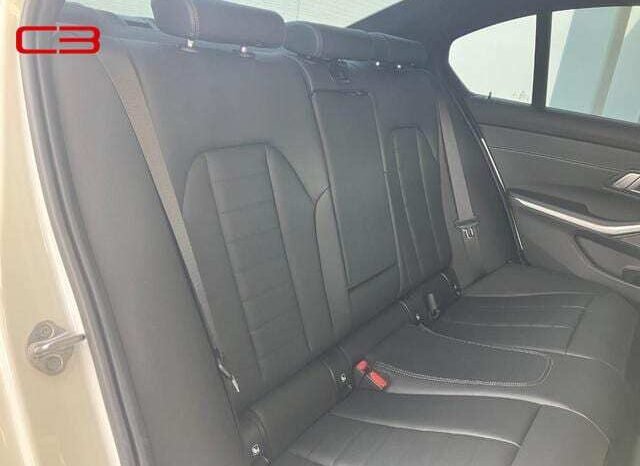 
								BMW 3 SERIES FOR SALE IN KENYA full									