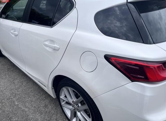
								LEXUS CT FOR SALE IN KENYA full									