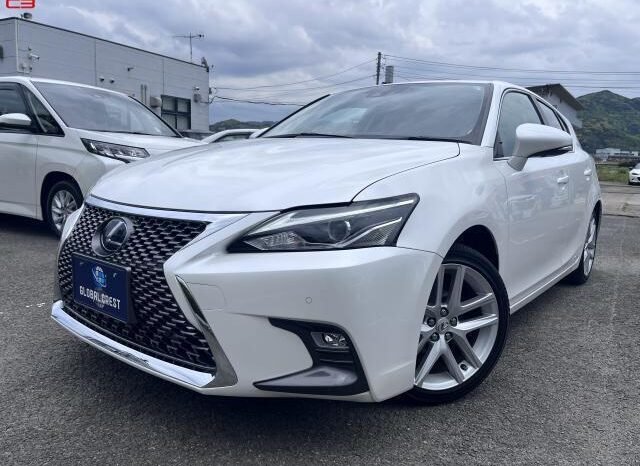 
								LEXUS CT FOR SALE IN KENYA full									