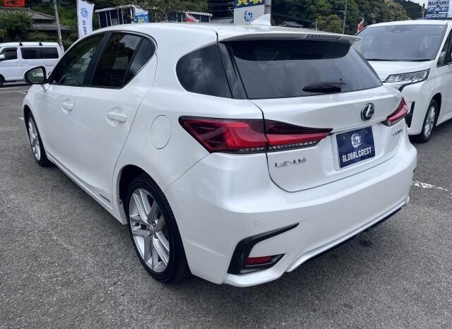 
								LEXUS CT FOR SALE IN KENYA full									