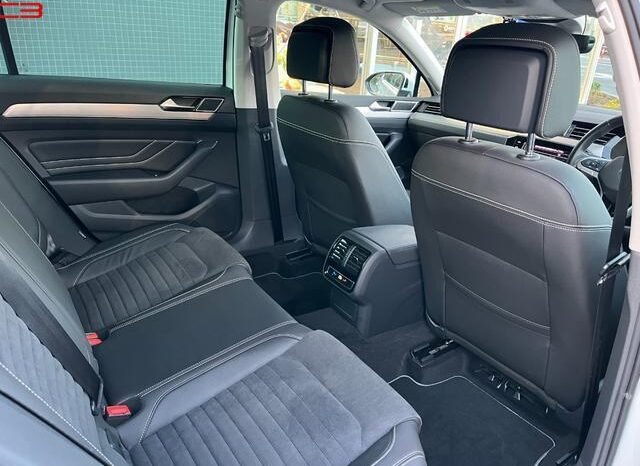 
								VOLKSWAGEN PASSAT FOR SALE IN KENYA full									