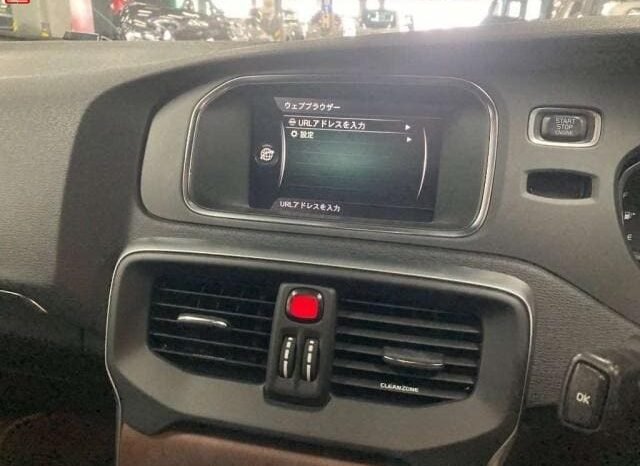 
								VOLVO V40 FOR SALE IN KENYA full									