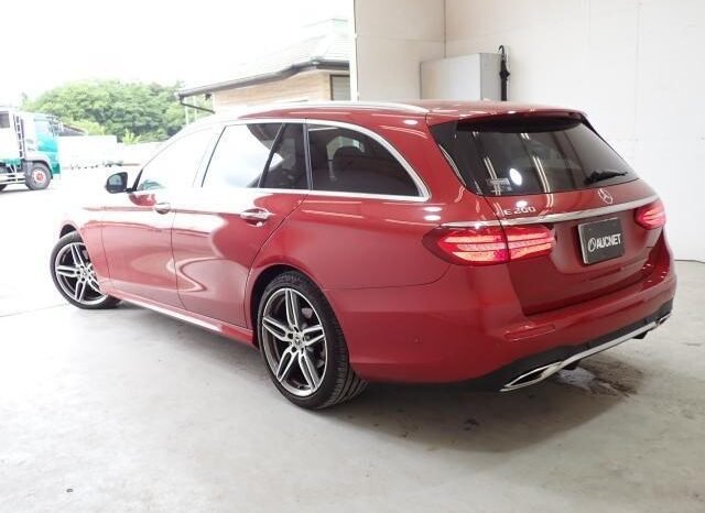 
								MERCEDES E CLASS STATIONWAGON FOR SALE IN KENYA full									