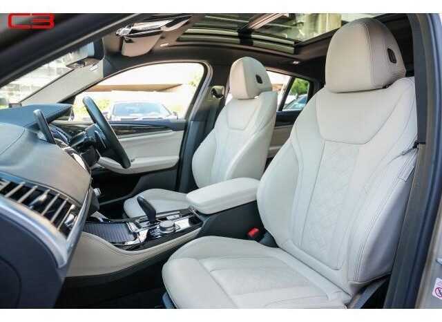 
								BMW X4 FOR SALE IN KENYA full									