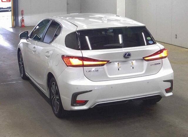 
								LEXUS CT FOR SALE IN KENYA full									