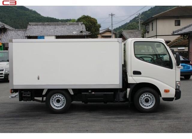 
								TOYOTA TOYOACE TRUCK FOR SALE IN KENYA full									