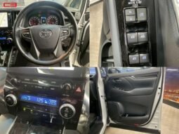 
										TOYOTA VELLFIRE FOR SALE IN KENYA full									