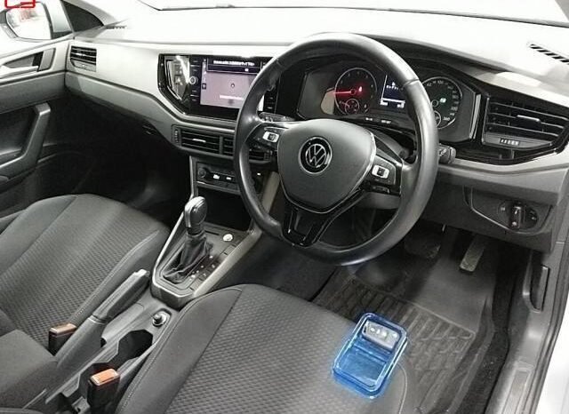 
								VOLKSWAGEN POLO 2021/6 full									
