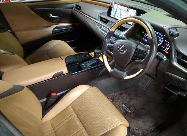 
								LEXUS LEXUS FOR SALE IN KENYA full									