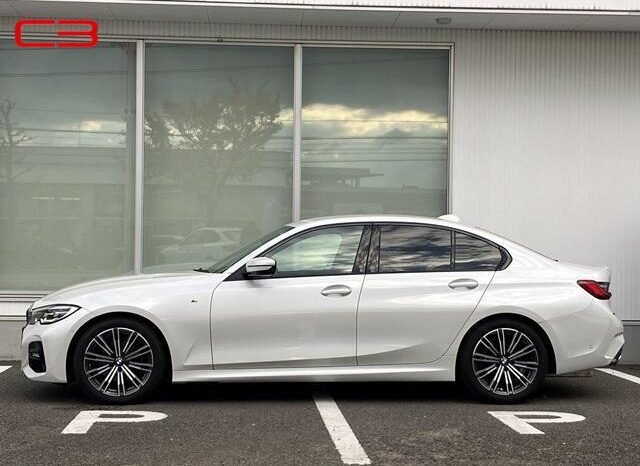
								BMW 3 SERIES FOR SALE IN KENYA full									