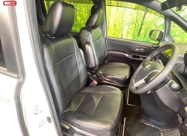 
								TOYOTA VOXY FOR SALE IN KENYA full									