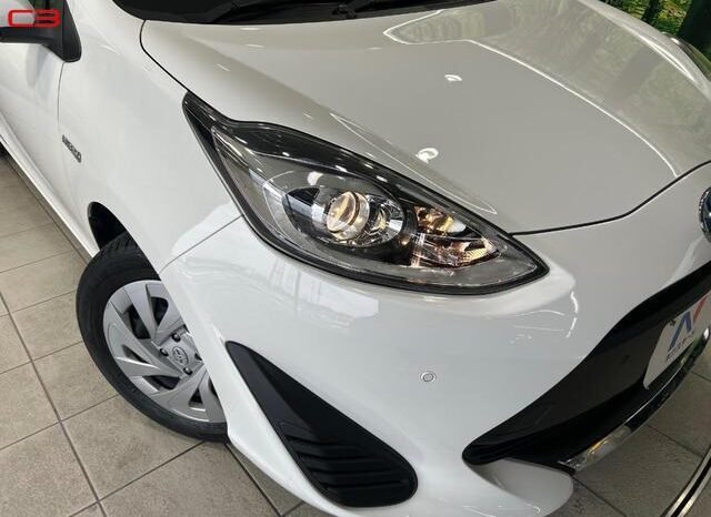 
								TOYOTA AQUA FOR SALE IN KENYA full									