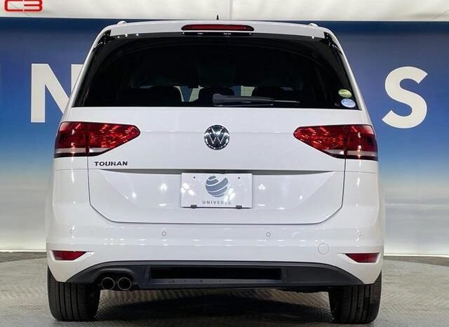 
								VOLKSWAGEN GOLF TOURAN FOR SALE IN KENYA full									