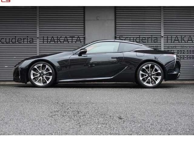 
								LEXUS LC500 FOR SALE IN KENYA full									