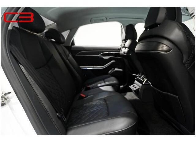 
								AUDI A8 FOR SALE IN KENYA full									