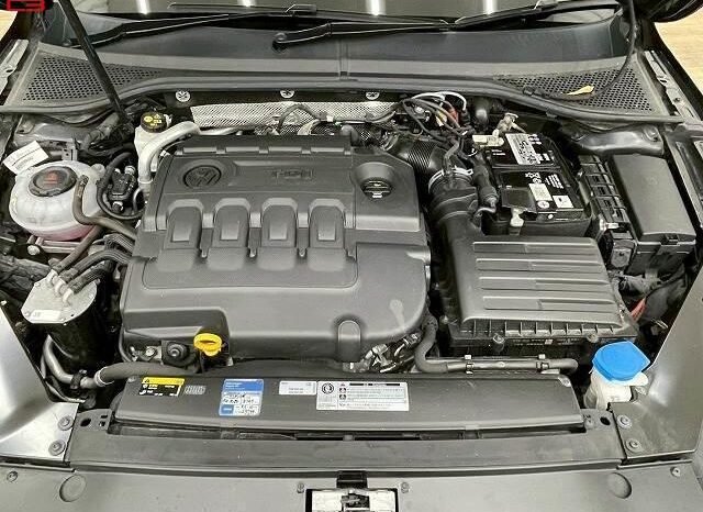 
								VOLKSWAGEN PASSAT VARIANT FOR SALE IN KENYA full									