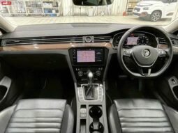 
										VOLKSWAGEN PASSAT VARIANT FOR SALE IN KENYA full									
