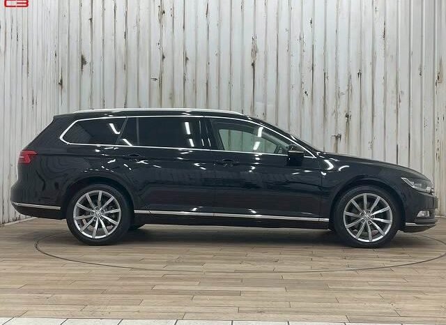 
								VOLKSWAGEN PASSAT VARIANT FOR SALE IN KENYA full									