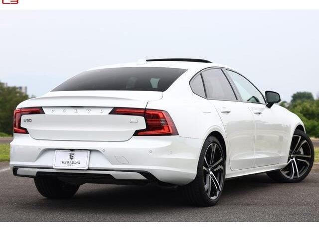 
								VOLVO S90 FOR SALE IN KENYA full									