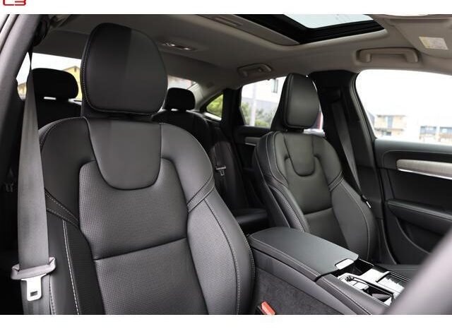 
								VOLVO S90 FOR SALE IN KENYA full									