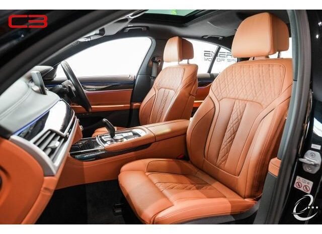 
								BMW 7 SERIES FOR SALE IN KENYA full									