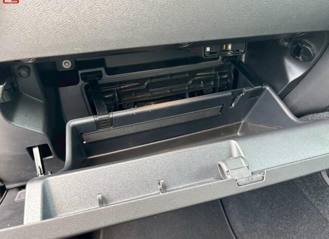 
								VOLVO XC40 FOR SALE IN KENYA full									