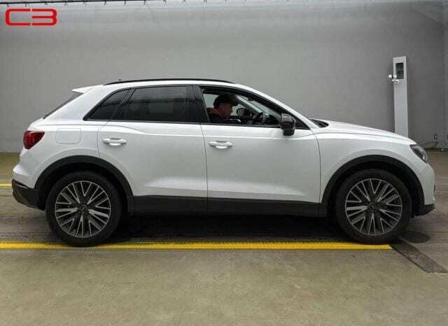 
								AUDI Q3 FOR SALE IN KENYA full									