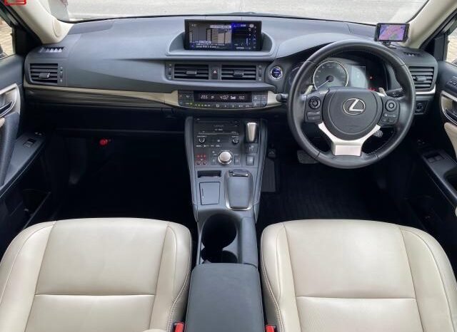 
								LEXUS CT FOR SALE IN KENYA full									
