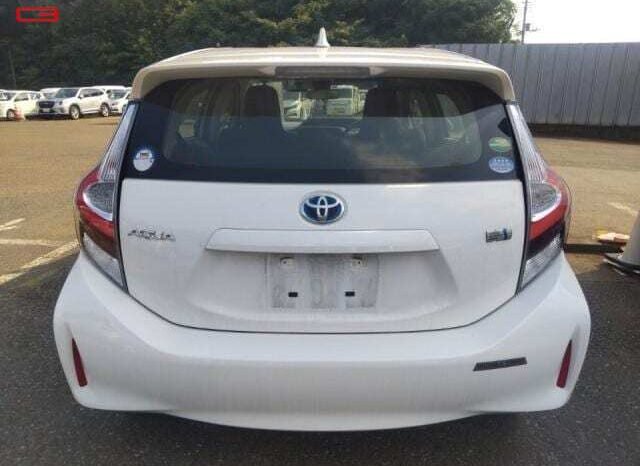 
								TOYOTA AQUA FOR SALE IN KENYA full									