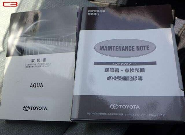 
								TOYOTA AQUA FOR SALE IN KENYA full									