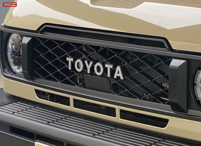 
								TOYOTA LAND CRUISER FOR SALE IN KENYA full									