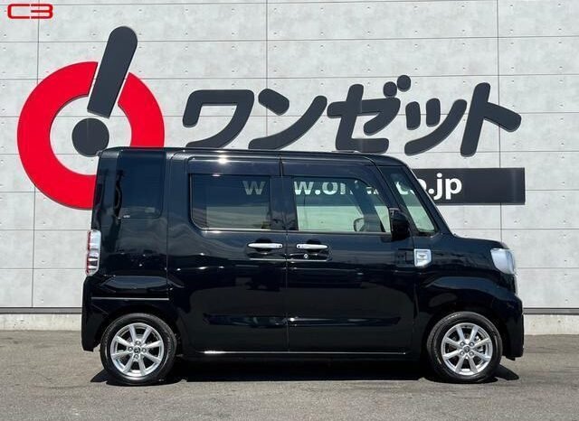 
								TOYOTA PIXIS MEGA FOR SALE IN KENYA full									