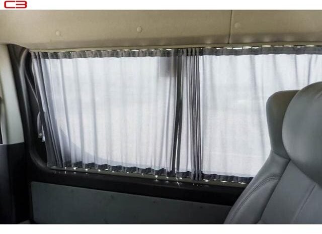 
								TOYOTA HIACE COMMUTER FOR SALE IN KENYA full									