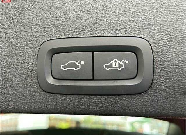 
								VOLVO XC40 FOR SALE IN KENYA full									