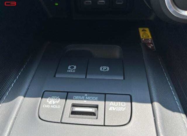 
								TOYOTA HARRIER FOR SALE IN KENYA full									
