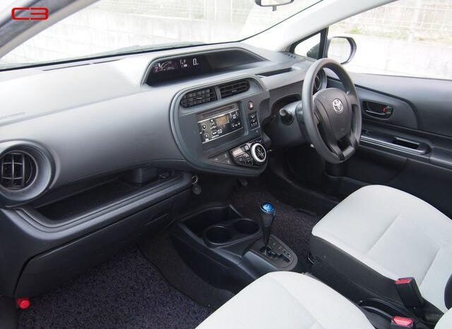 
								TOYOTA AQUA FOR SALE IN KENYA full									