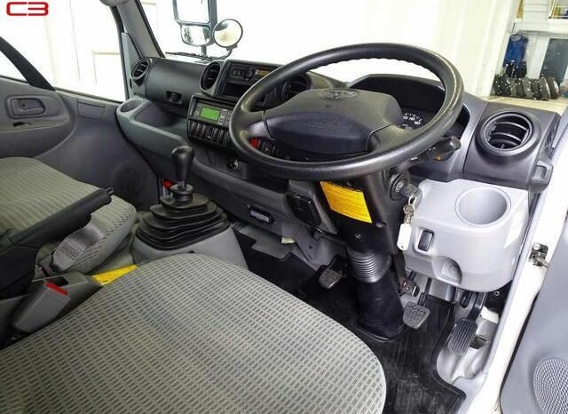 
								TOYOTA TOYOACE TRUCK FOR SALE IN KENYA full									