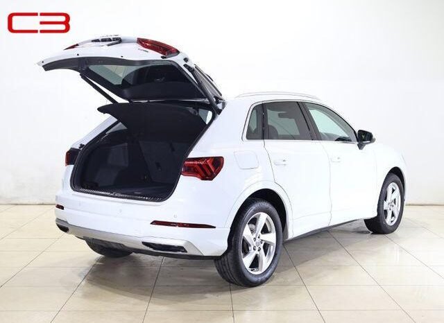
								AUDI Q3 FOR SALE IN KENYA full									