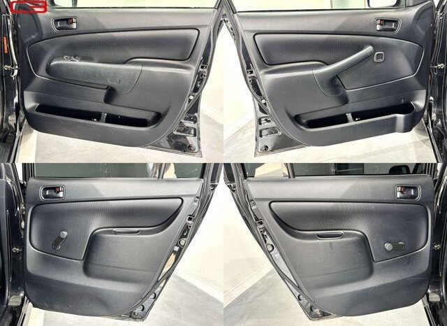 
								TOYOTA SUCCEED VAN HYBRID FOR SALE IN KENYA full									