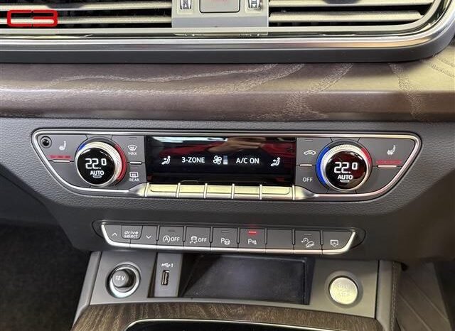 
								AUDI Q5 FOR SALE IN KENYA full									
