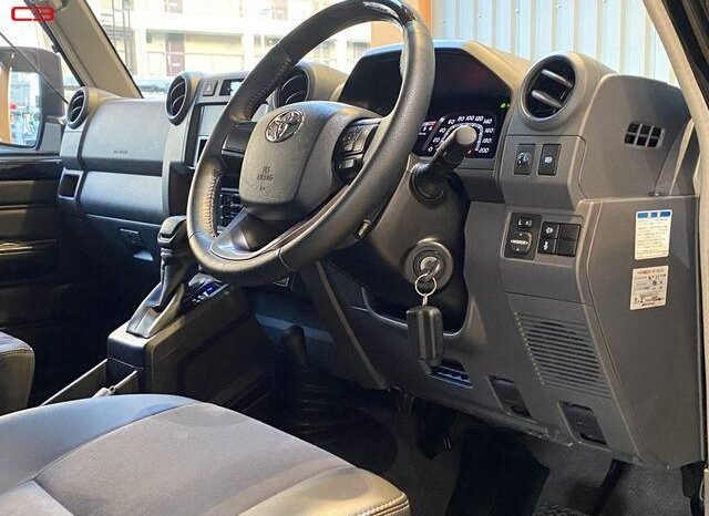 
								TOYOTA LAND CRUISER 70 FOR SALE IN KENYA full									